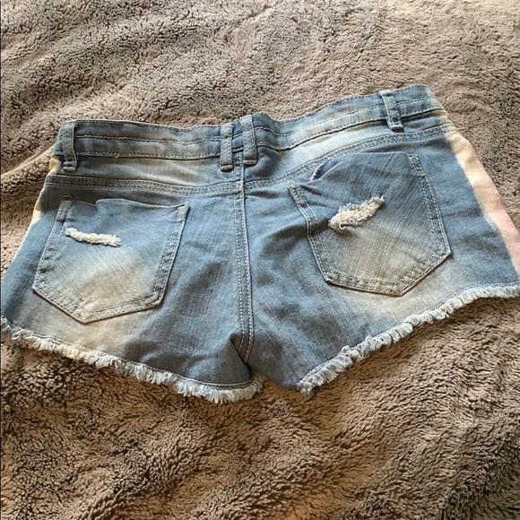 Jean Shorts - Picture 2 of 3